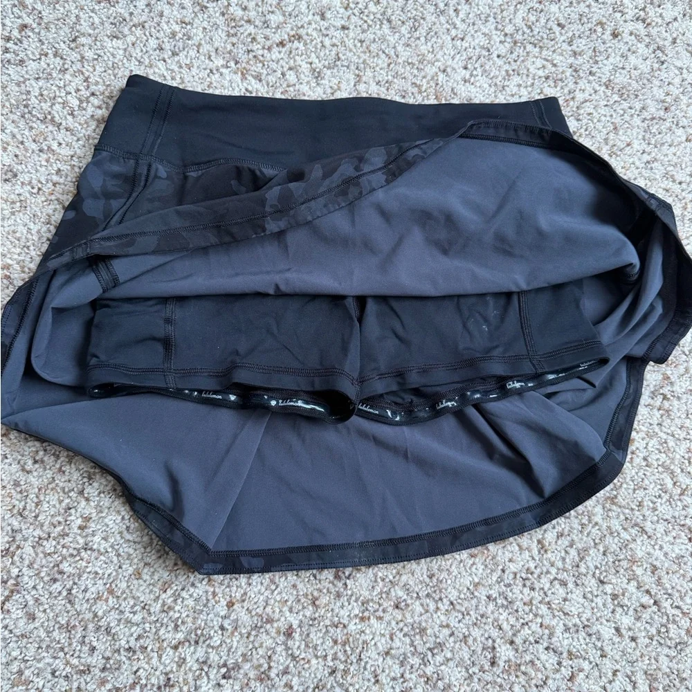 Lululemon Mid Rise Skort - Picture 7 of 11